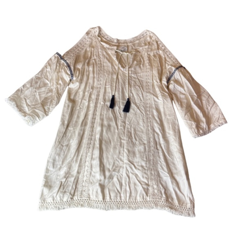 Romeo & Juliet Couture Cream Lace Blouse